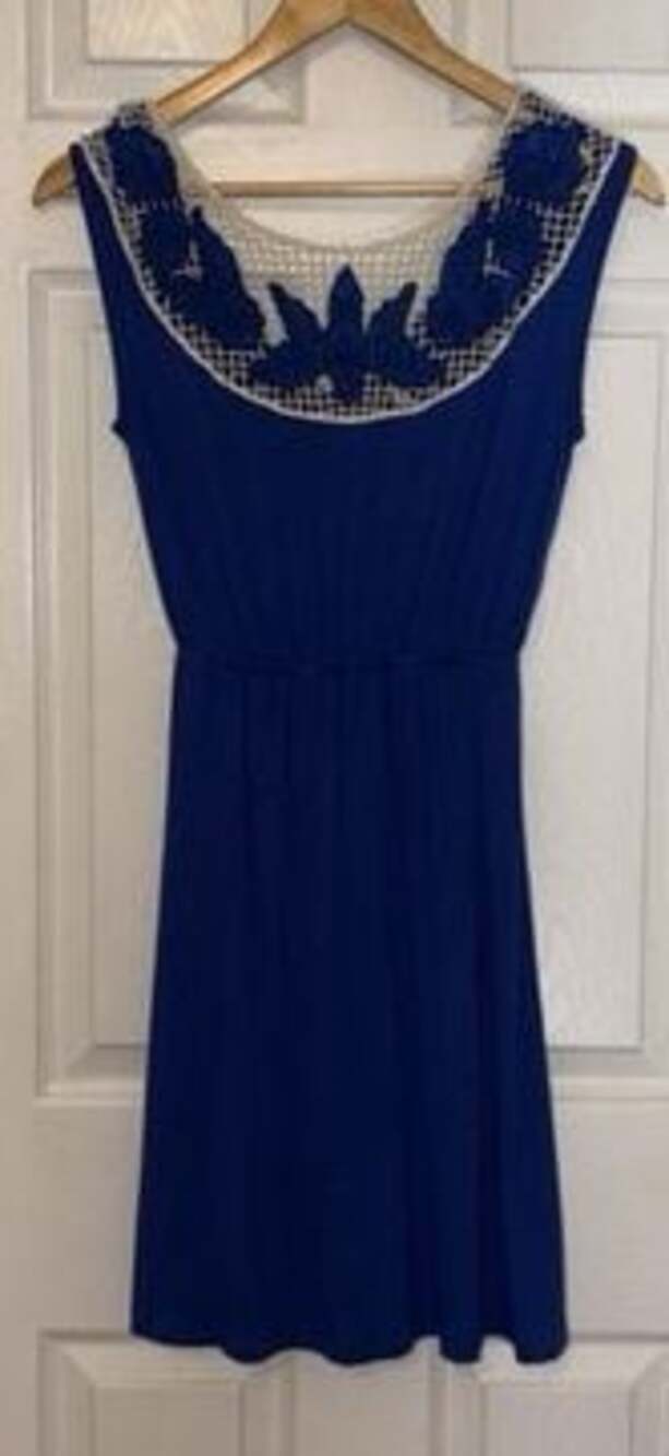 NWT Decapolis Summer Dress Sleeveless Macramé & Embroidered Detail Size Small
